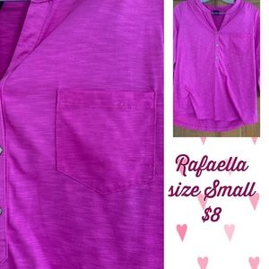 Quarter sleeve shirt with front pocket